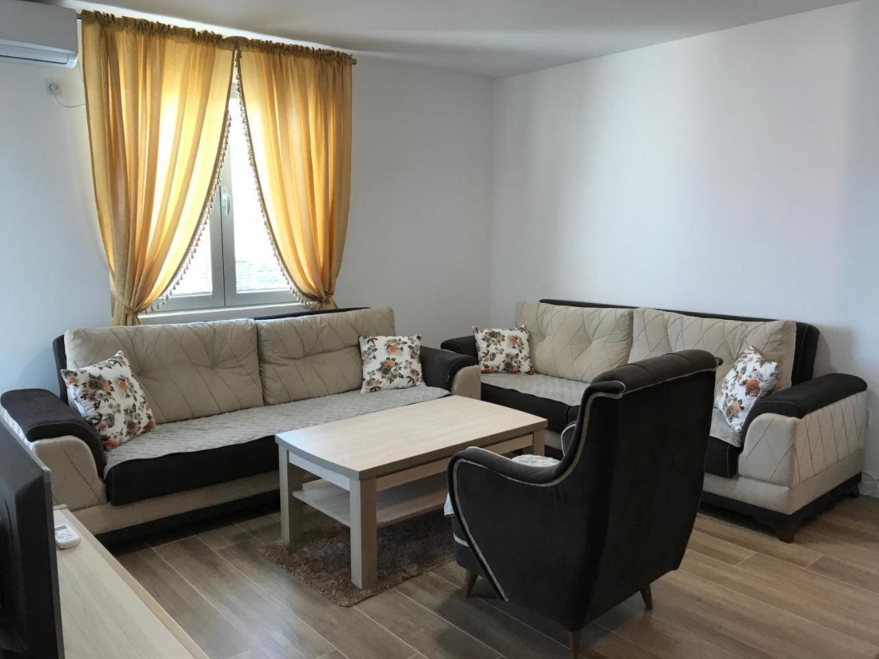 Apartmani Belma Dobra Voda Esterno foto